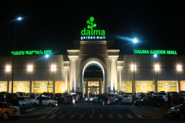 مرکز خرید دالما گاردن ارمنستان + تصاویر