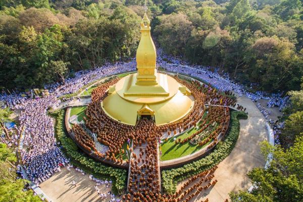 معبد په پونگ در چیانگ مای + تصاویر