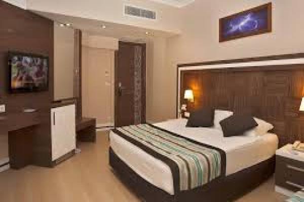  هتل رویال تاور ریزورت آنتالیا (Royal Towers Resort) + تصاویر 