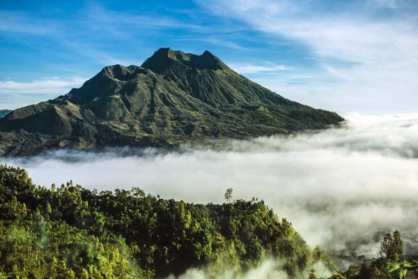 کوه باتور بالی + تصاویر