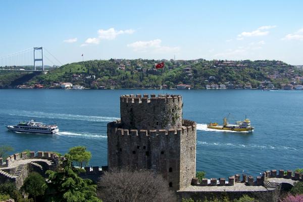 5 قلعه افسانه ای استانبول که باید در تعطیلات ترکیه ای از آن ها بازدید کنید + تصاویر