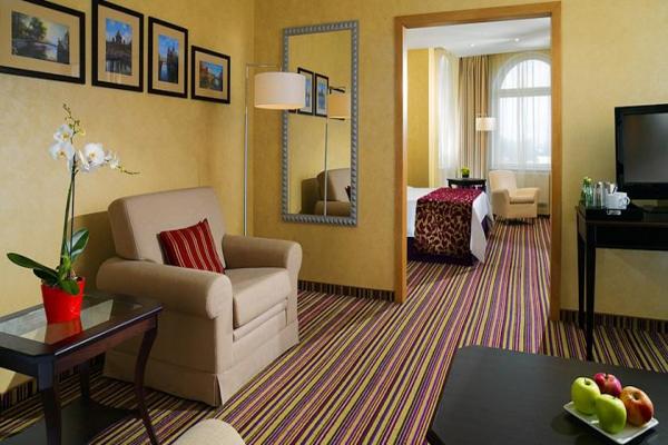  هتل ماریوت بای کورت یارد واسیلیفسکی (Courtyard by marriott vasilievsky) + تصاویر 