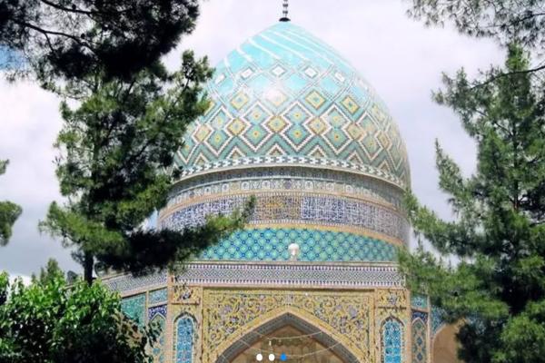  آشنایی با قدمگاه امام رضا در نیشابور 