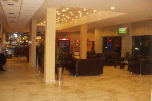  هتل هالیدی پارک (Holiday Park) وارنا-بلغارستان + تصاویر 
