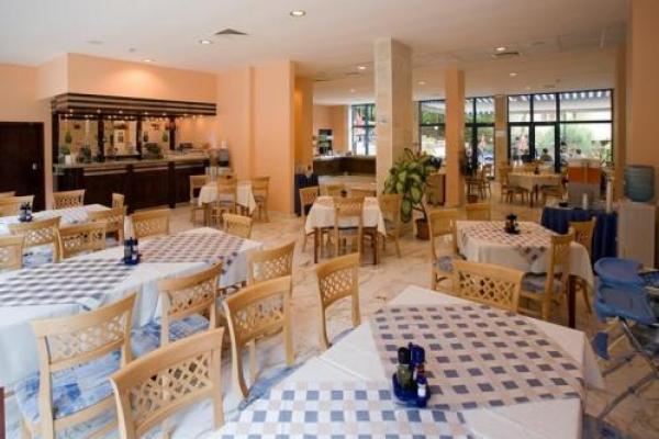  هتل هالیدی پارک (Holiday Park) وارنا-بلغارستان + تصاویر 