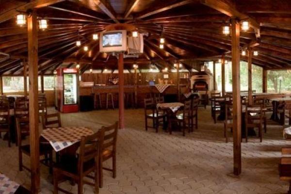  هتل هالیدی پارک (Holiday Park) وارنا-بلغارستان + تصاویر 