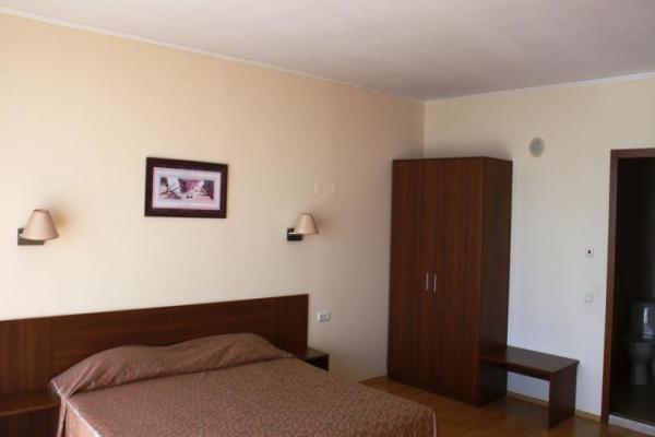  هتل سنترال وارنا-بلغارستان (Central hotel) + تصاویر 