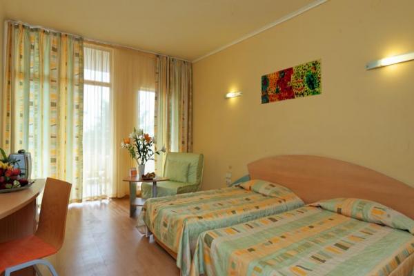  هتل اطلس وارنا-بلغارستان (Atlas hotel) + تصاویر 