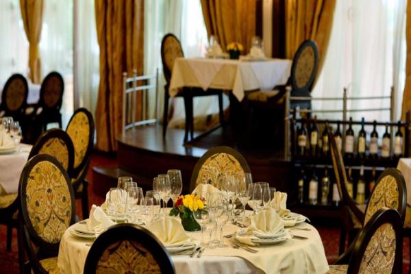  هتل هیلتون وارنا-بلغارستان (Doubele tree by Hilton hotel) + تصاویر 