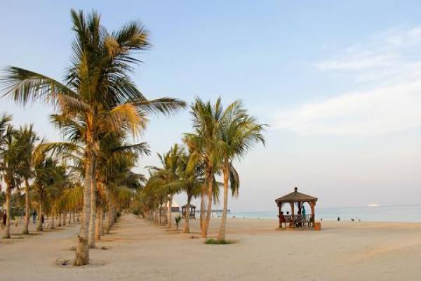 هزینه سفر به کیش 1404: راهنمای کامل یک سفر اقتصادی