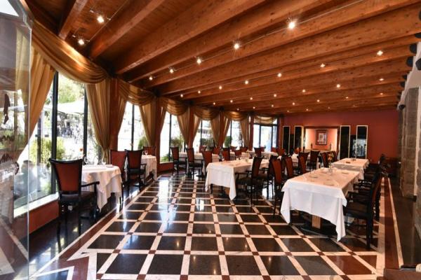  هتل رویال تولیپ ارمنستان (Royal Tulip Hotel) + تصاویر 