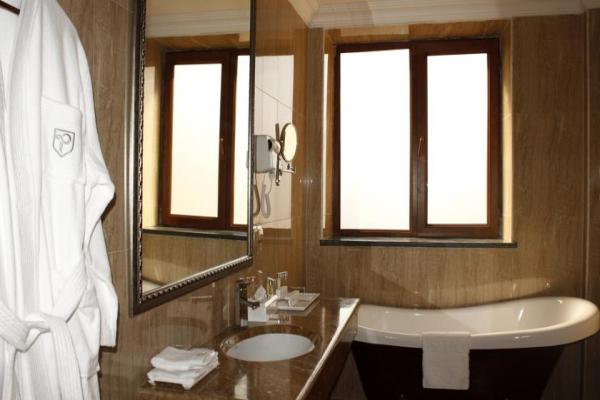  هتل پاریس ارمنستان (Paris Hotel) + تصاویر 